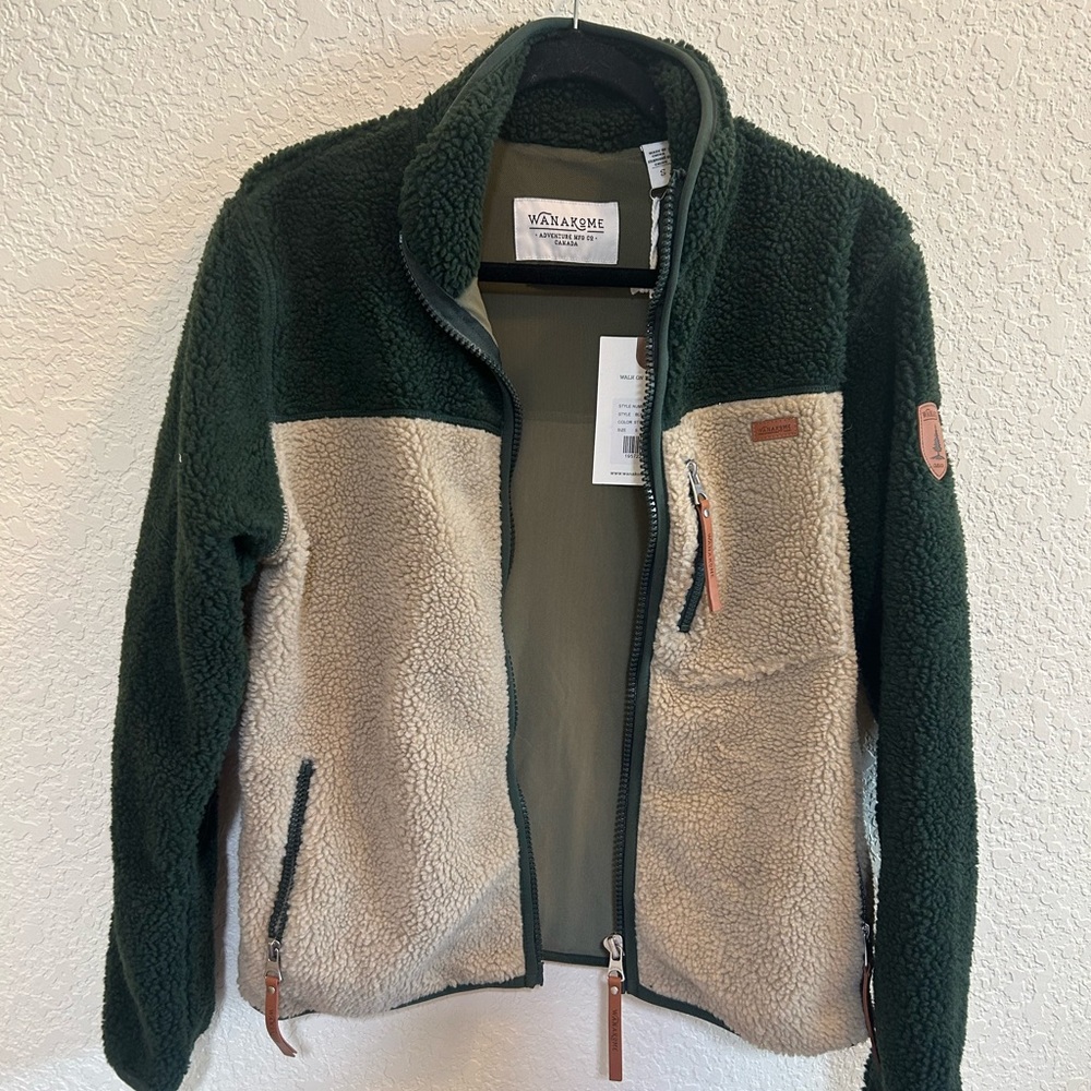 Wanakome Forest Green and Cream Sherpa Zip-Up Jacket